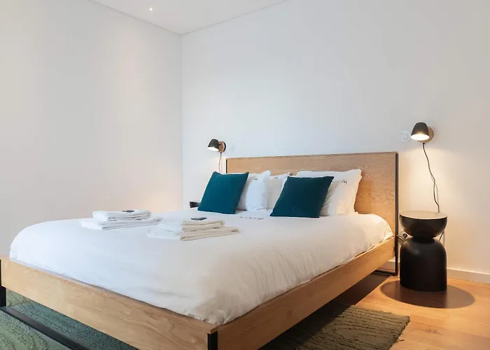 Liiiving In - The Prestige C *