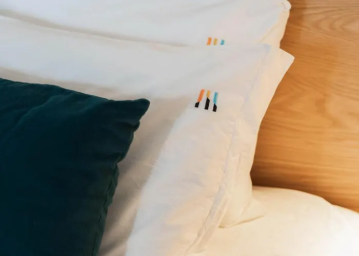 Liiiving In - The Prestige C * Porto